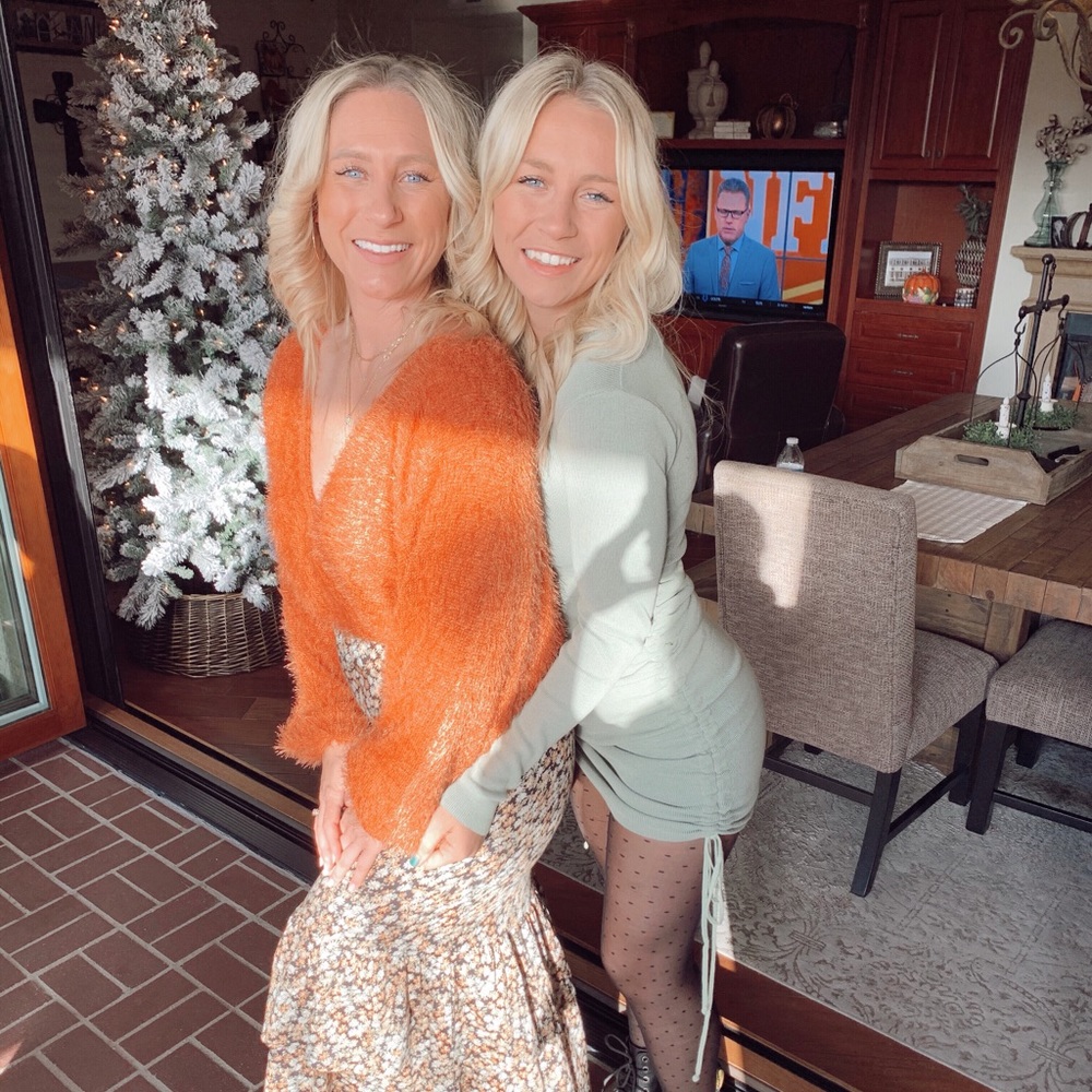 Lioness green long sleeve dress